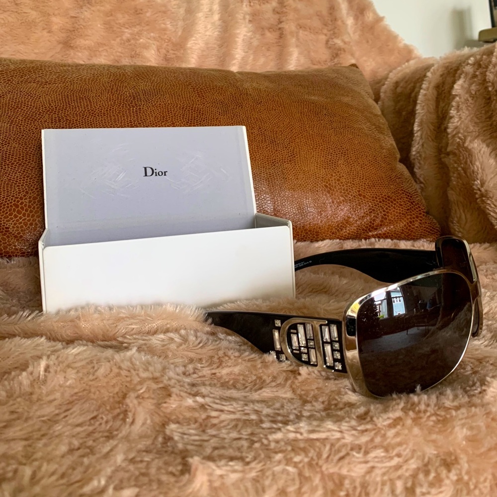 Limited edition Dior sunglasses! Retail: $672.37